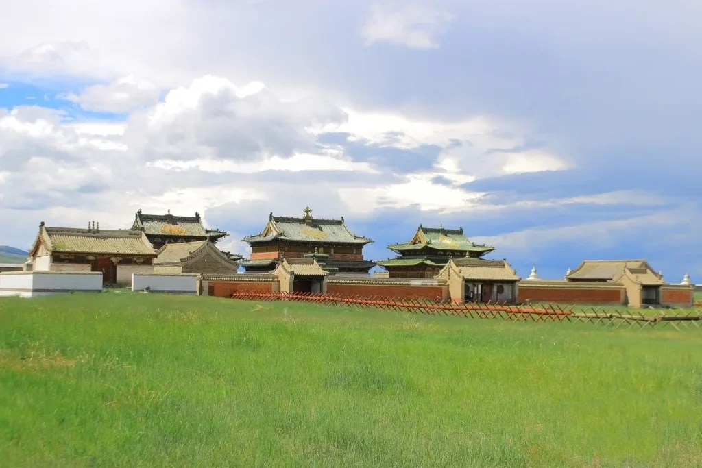 Mongolia: Il Fascino Del Gobi e Della Vita Nomade