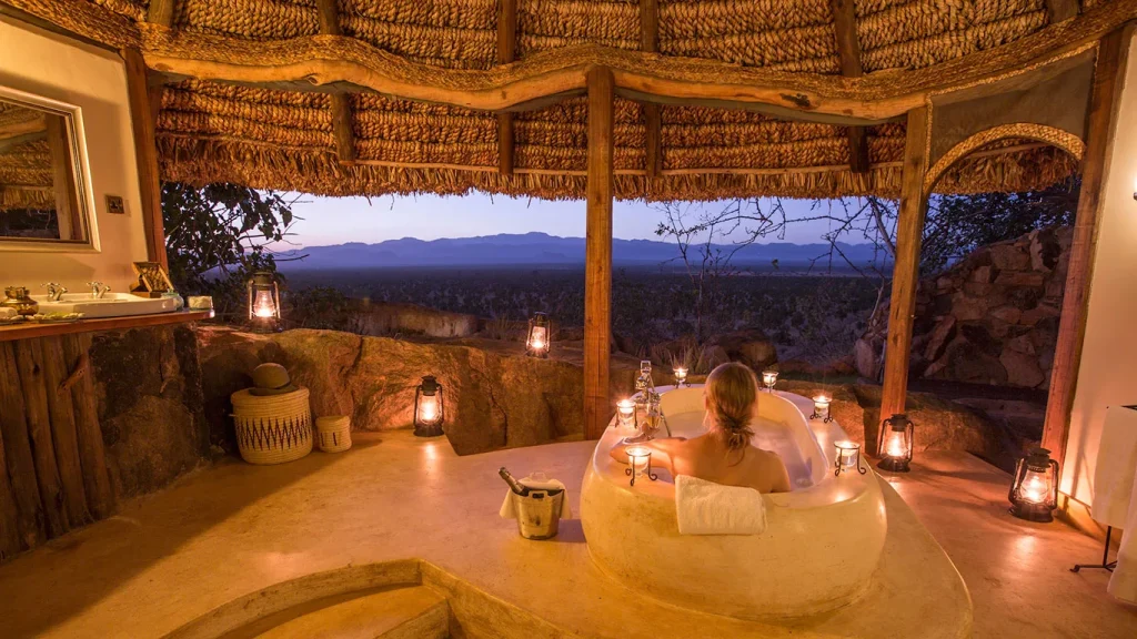 Kenya - Elsa's Kopje Meru